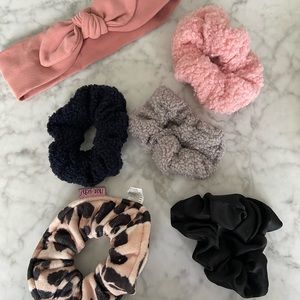 Six Scrunchies
